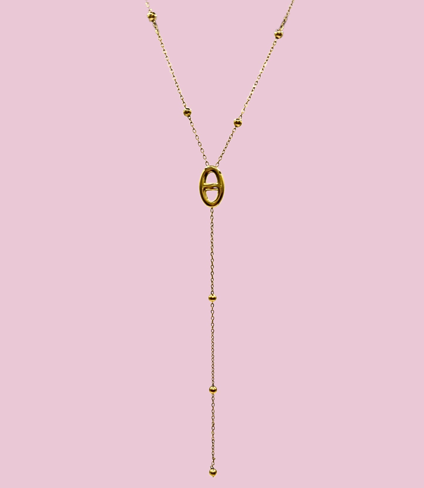 Collier y