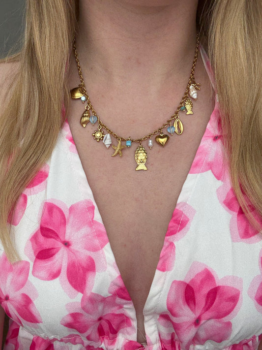 Collier blue